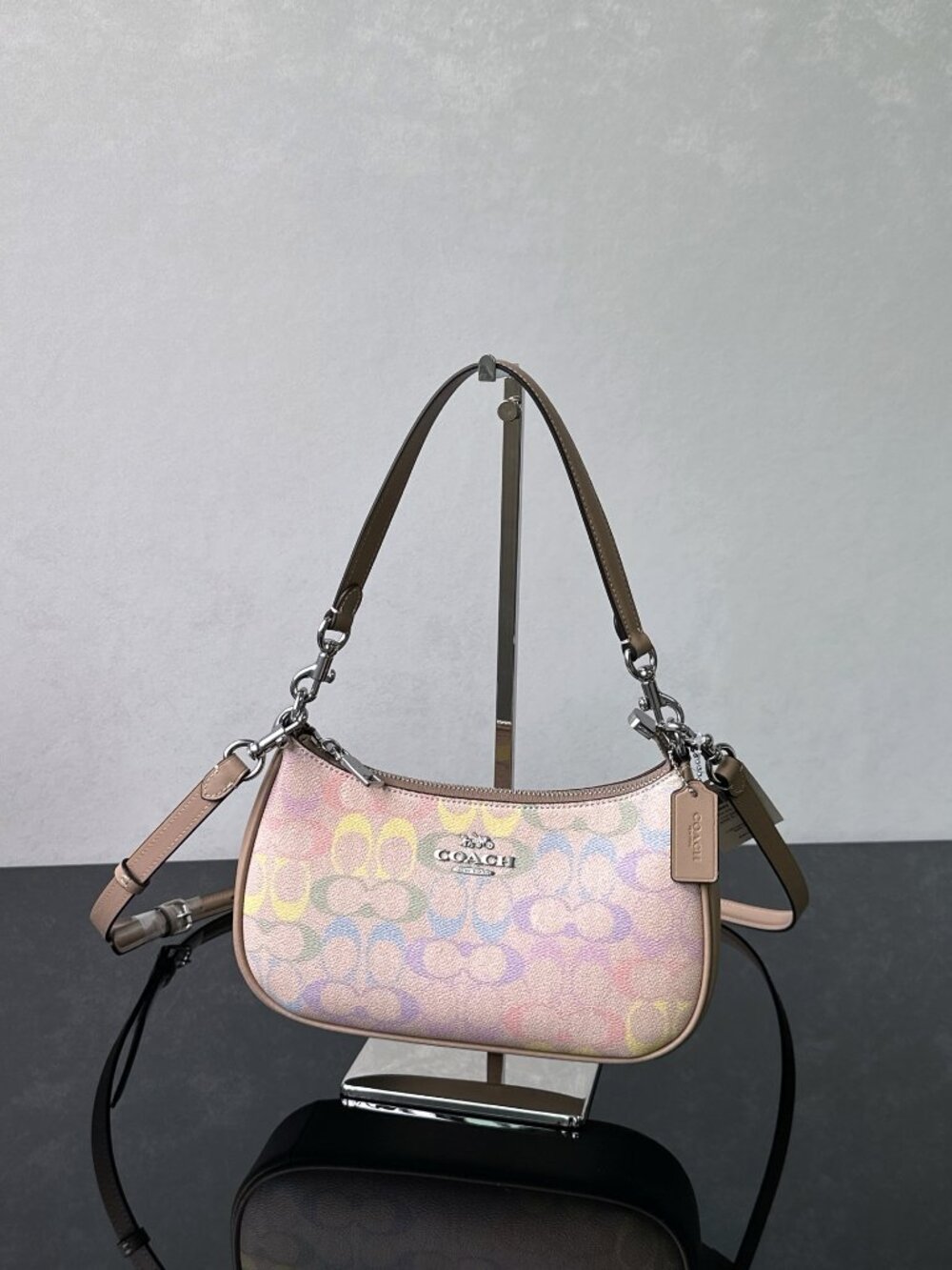 🌈Coach Pastel Rainbow Signature Shoulder Bag Dual Straps Crossbody Purse